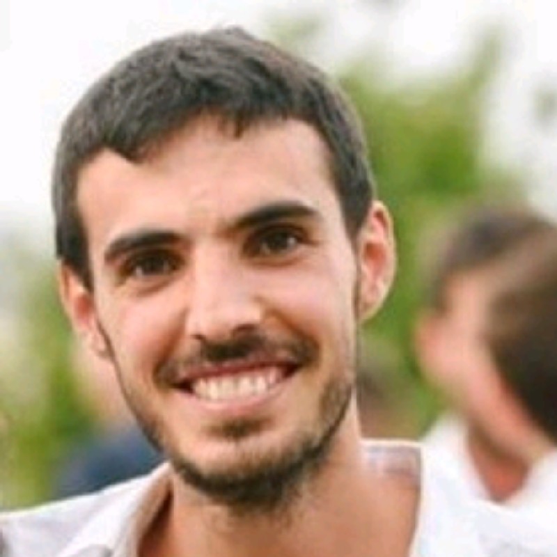 Dr. Erez Ruck
